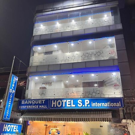 Hotel S P International A Unit Of Mavis Group 勒克瑙 外观 照片